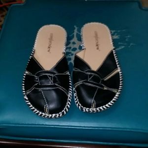 New black patent leather ballet sandel slippers